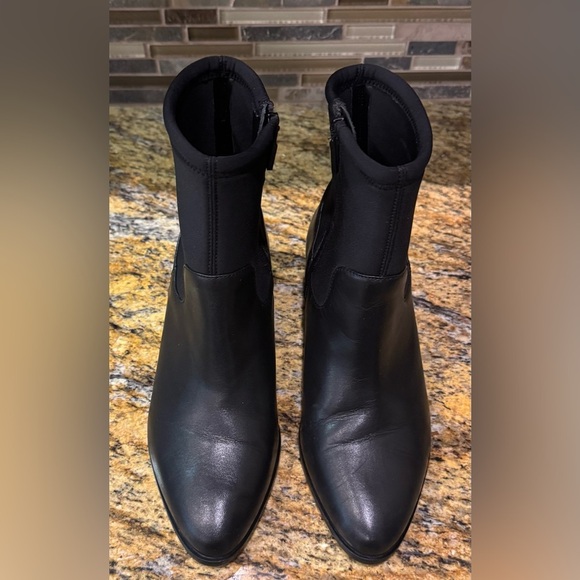 Trotters Kippy Women’s Black Leather Ankle Booties Boots Size 6.5W - Picture 4 of 10